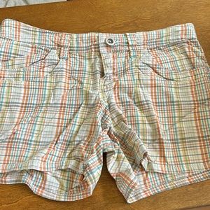 Union Bay size 5 shorts